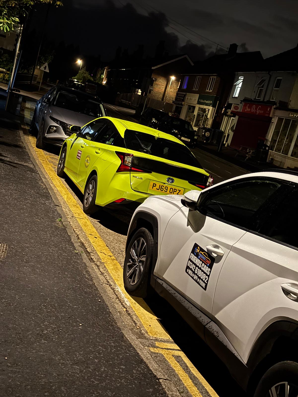 Professional taxi service in Surrey